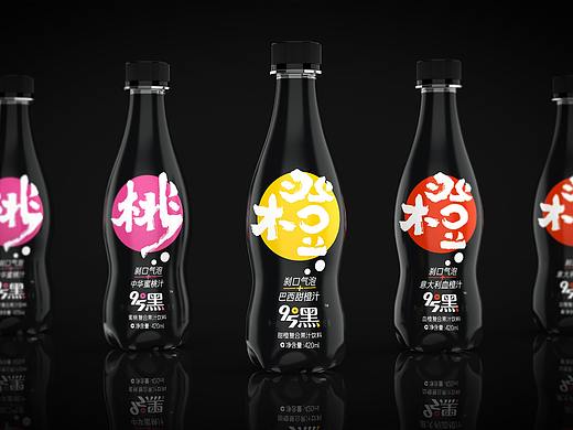 一款新型充气果汁饮料包装设计