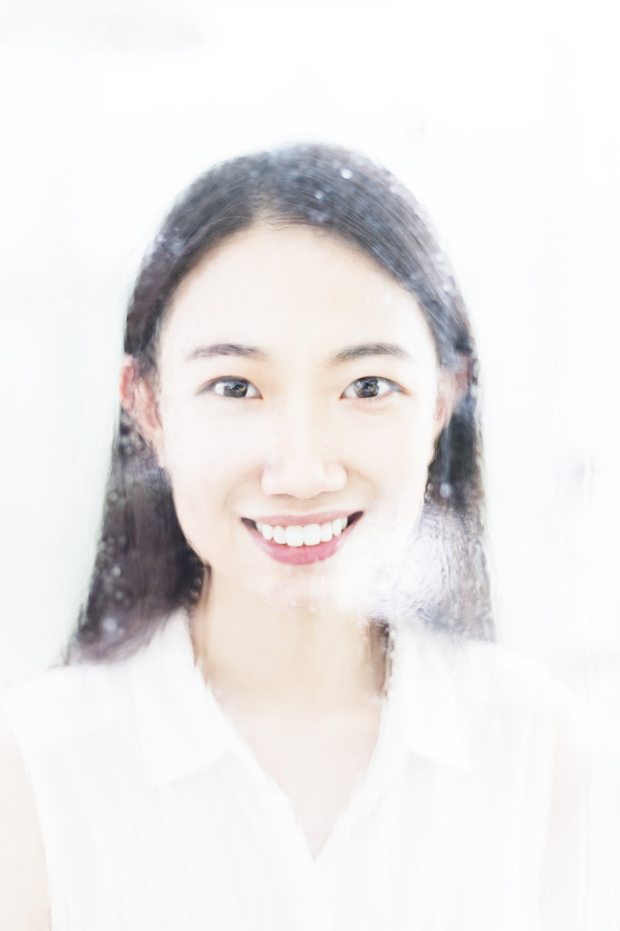 在最美的年华 就要尽情快乐……