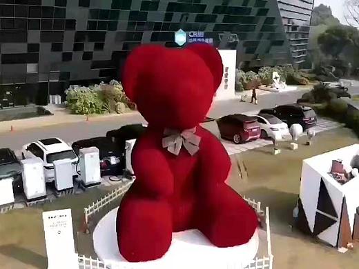 网红玫瑰熊，无动力坑爹过山车