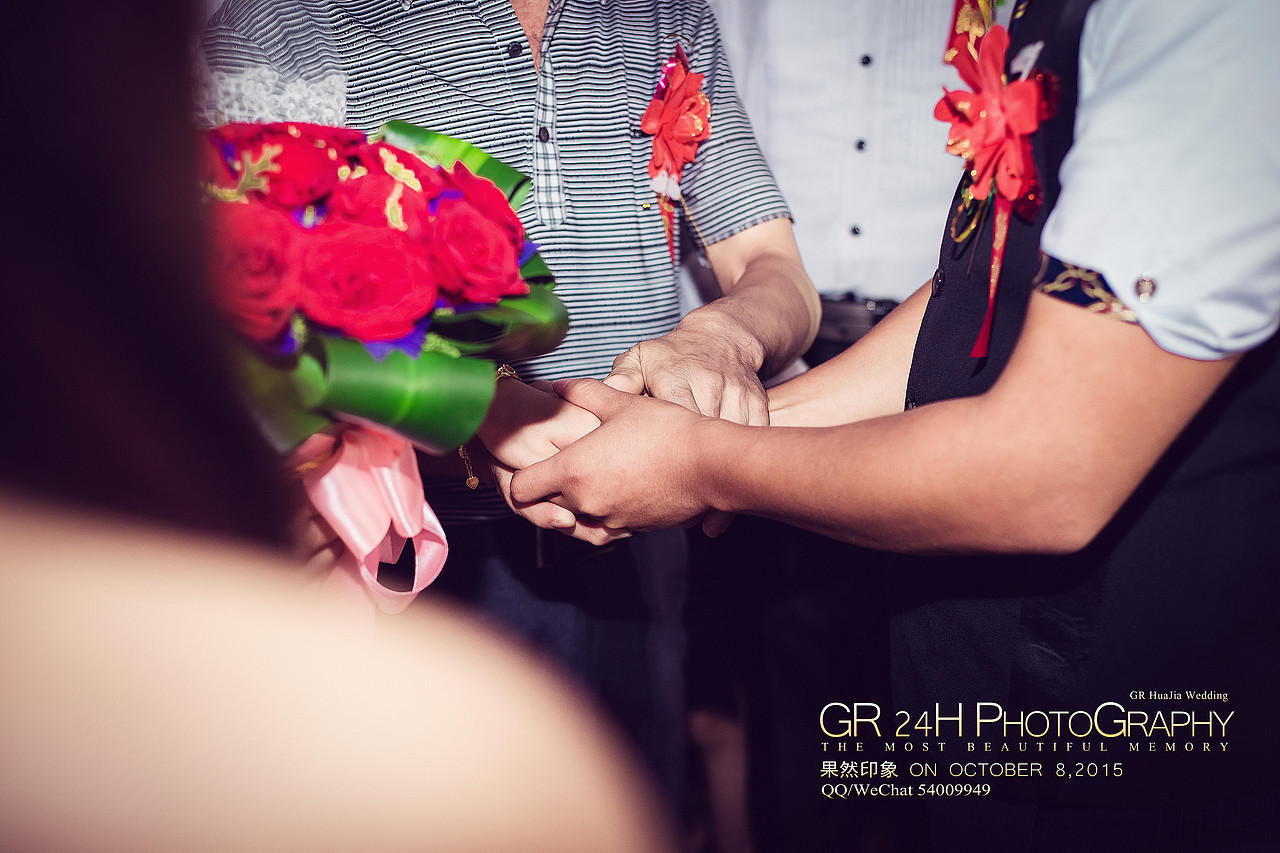 『果然·婚礼摄影』《雨》(摄影师-子航)