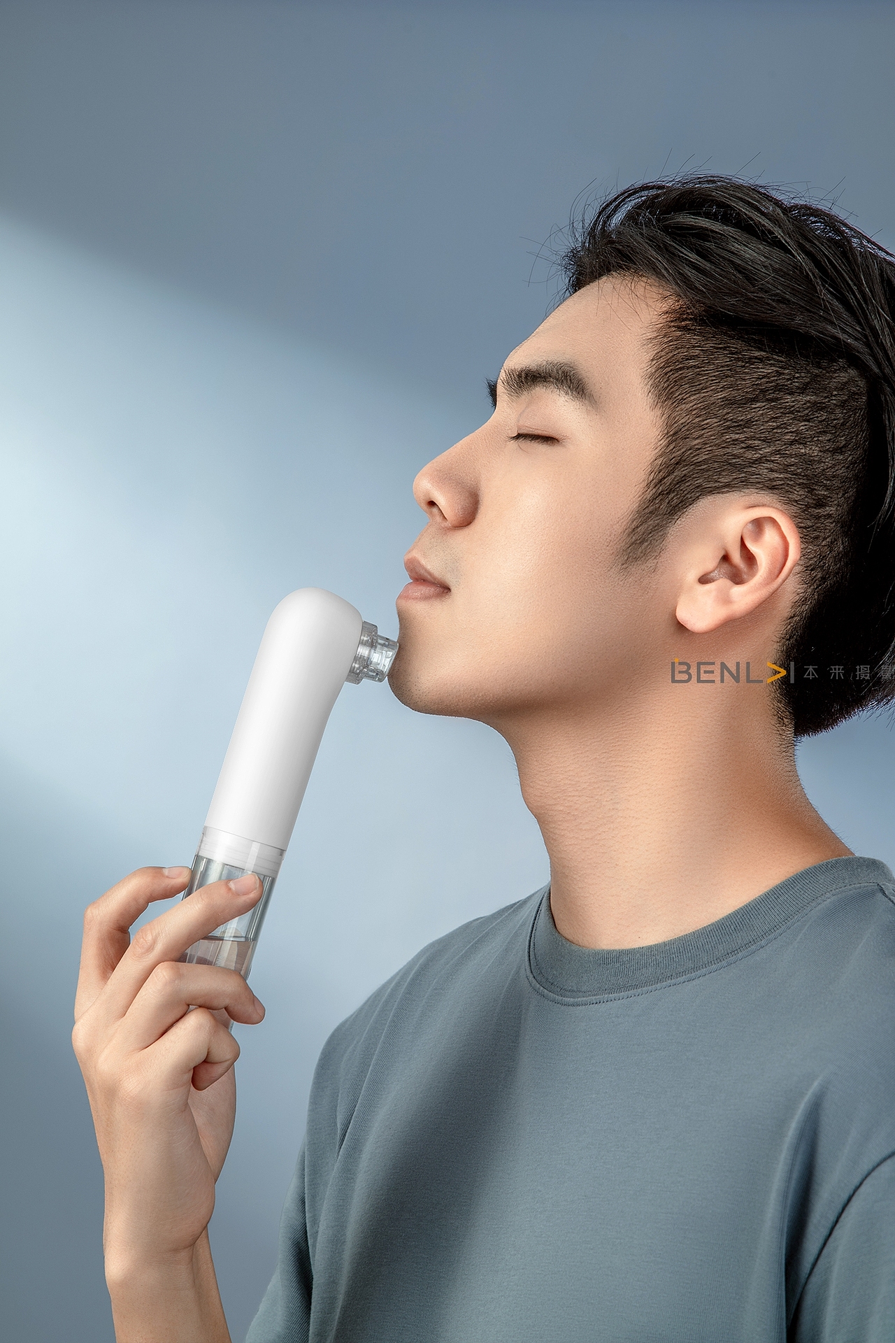 超微小气泡美容仪模特图 模特图片 化妆品场景摄影