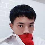 酷爱的小孩的头像