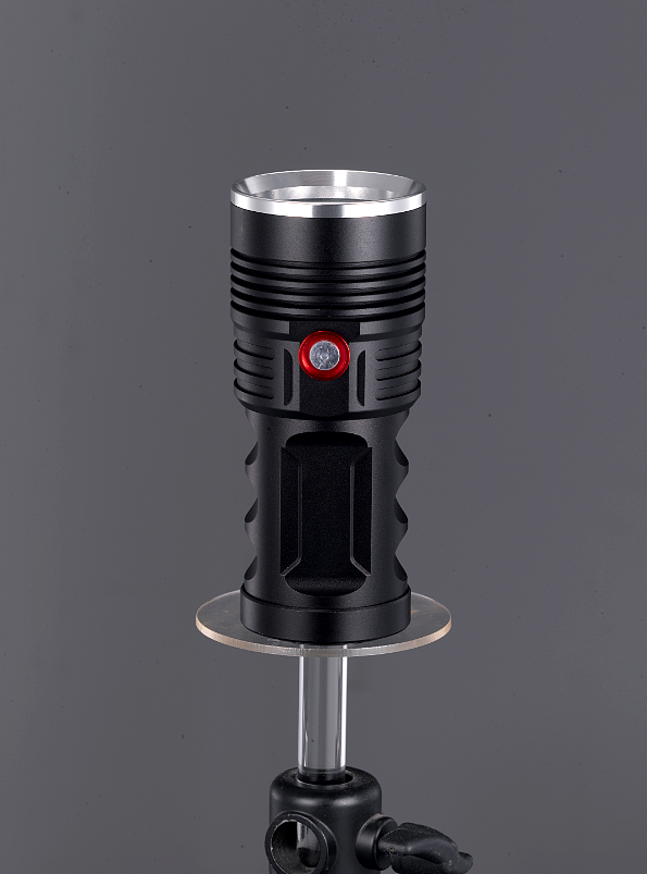 户外手电筒单品拍摄 欢迎合作 价格实惠（图ZMjE0Mjc4MjQw） - 产品摄影 - 站酷设计师mymmoom原创素材 - 站酷ZCOOL