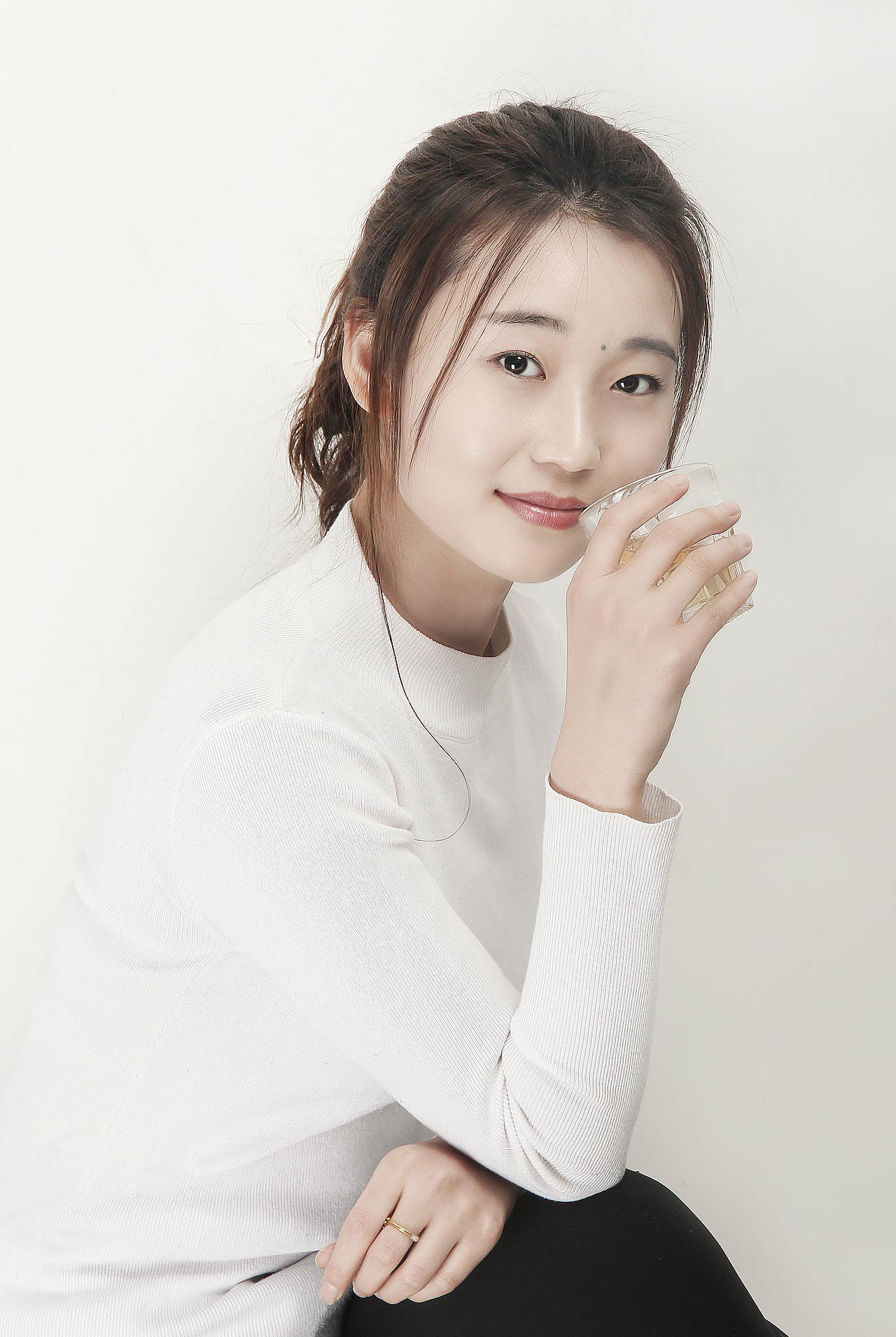 我的百变女友（图ZMTA0NjE4ODM2） - 人像摄影 - 站酷设计师火MAN原创素材 - 站酷ZCOOL