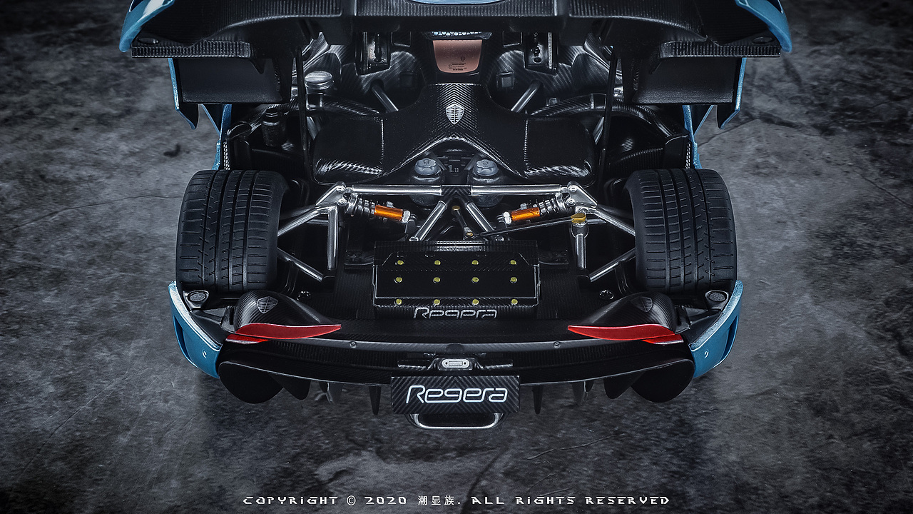 AUTOart 1:18 科尼塞格 Regera