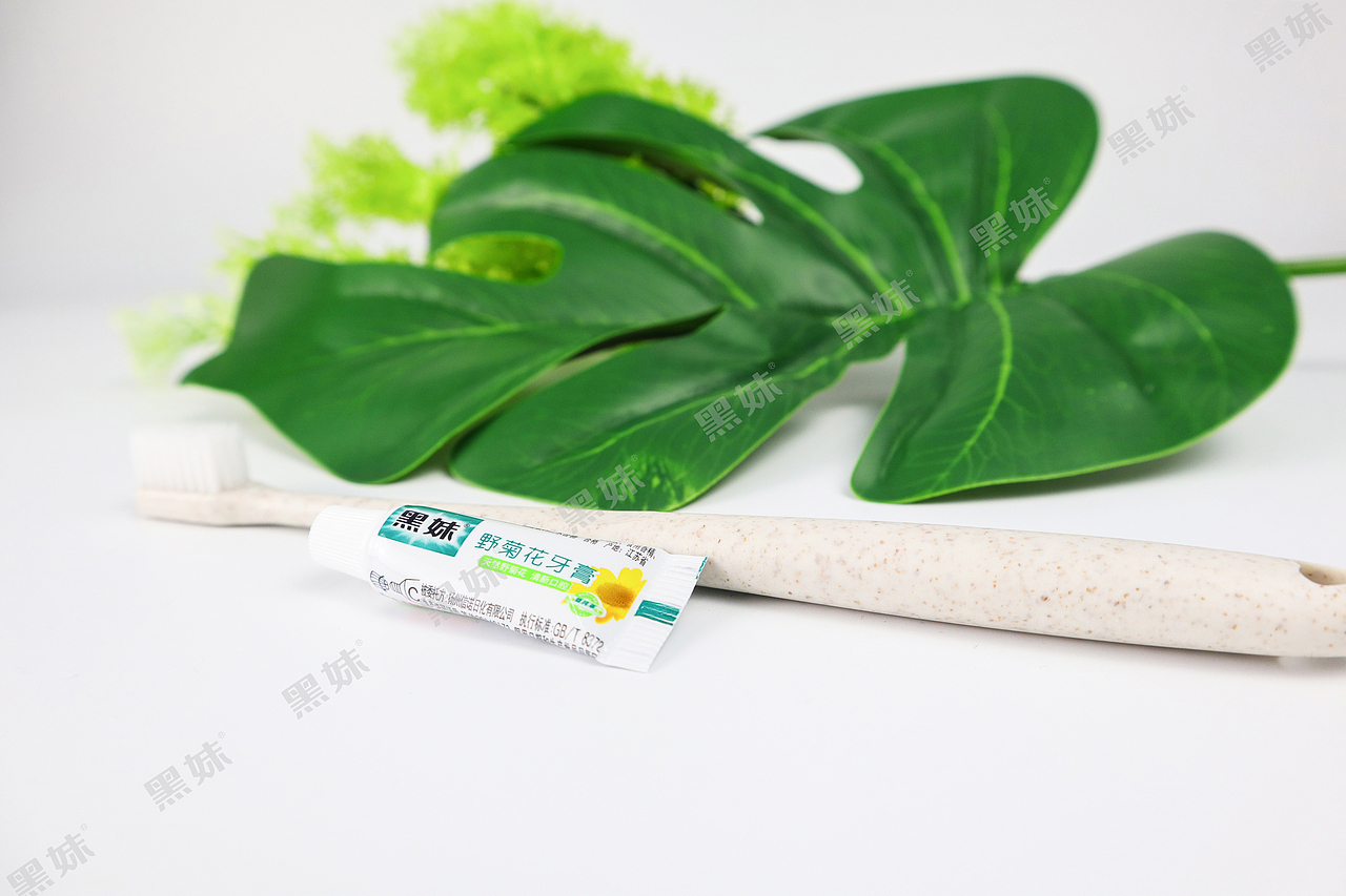 洲际皇冠假日酒店客房套装广告平面图（图ZMTk3OTMwNzUy） - 宣传物料 - 站酷设计师Z86856793原创素材 - 站酷ZCOOL