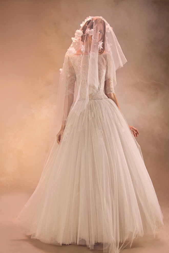 摄影师杨子坤作品——迷雾 深白婚纱大片(二)——大树时尚