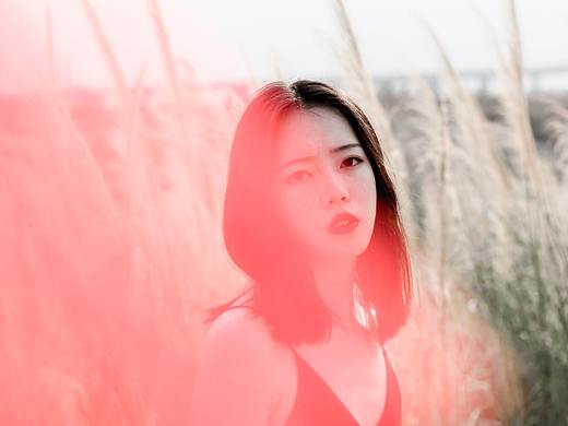 摄于深圳前海石 风格：忧郁复古情绪人像