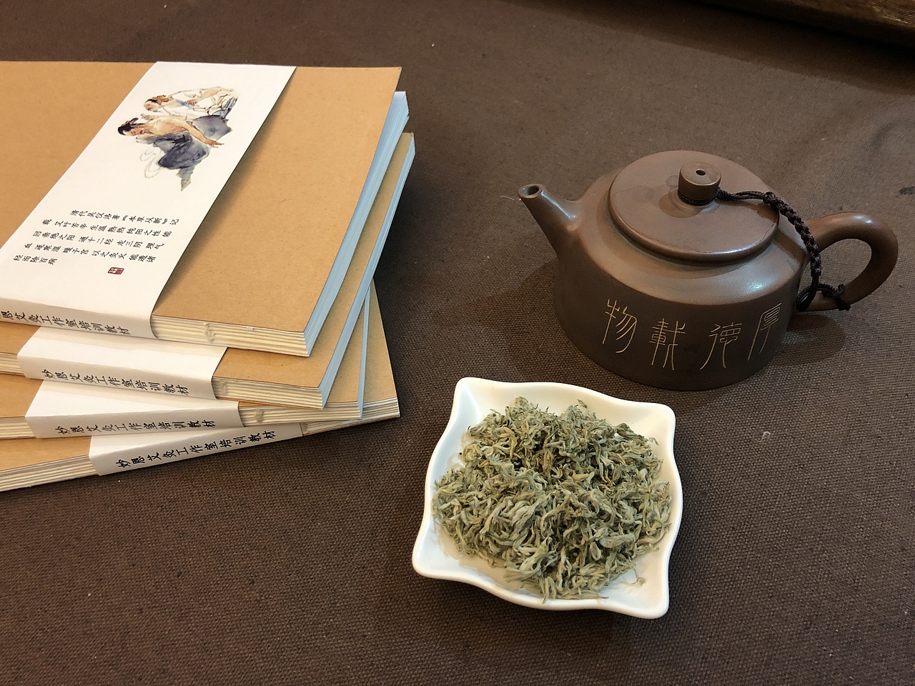 手工裸脊鎖線膠裝書（圖ZMTA5MTk0NTQw） - 書籍/畫冊 - 站酷設(shè)計(jì)師亦是伊始原創(chuàng)素材 - 站酷ZCOOL