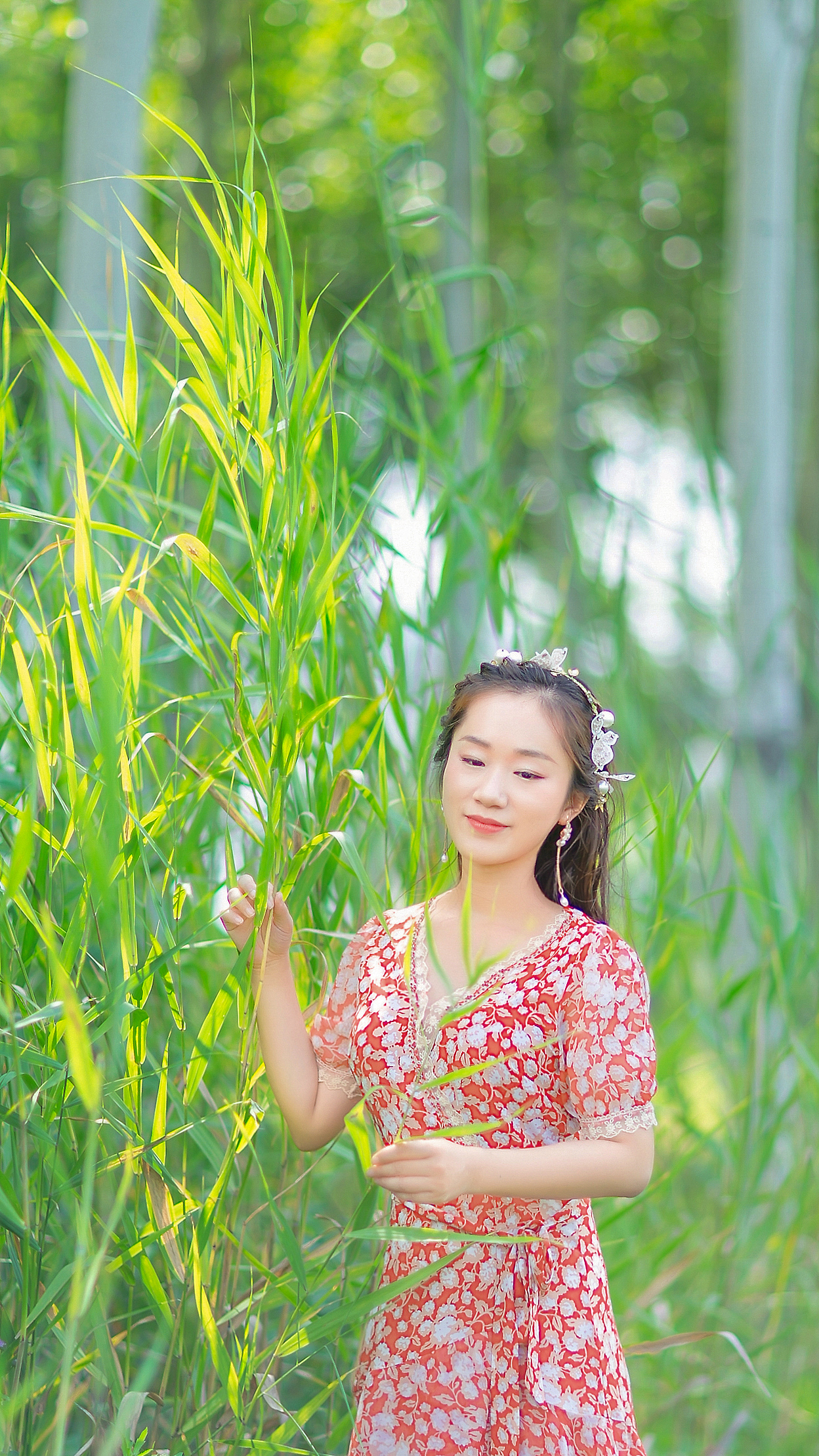 3举报1分享原创作品摄影人像摄影人像芦苇人像写真妹子美女摄影师丛