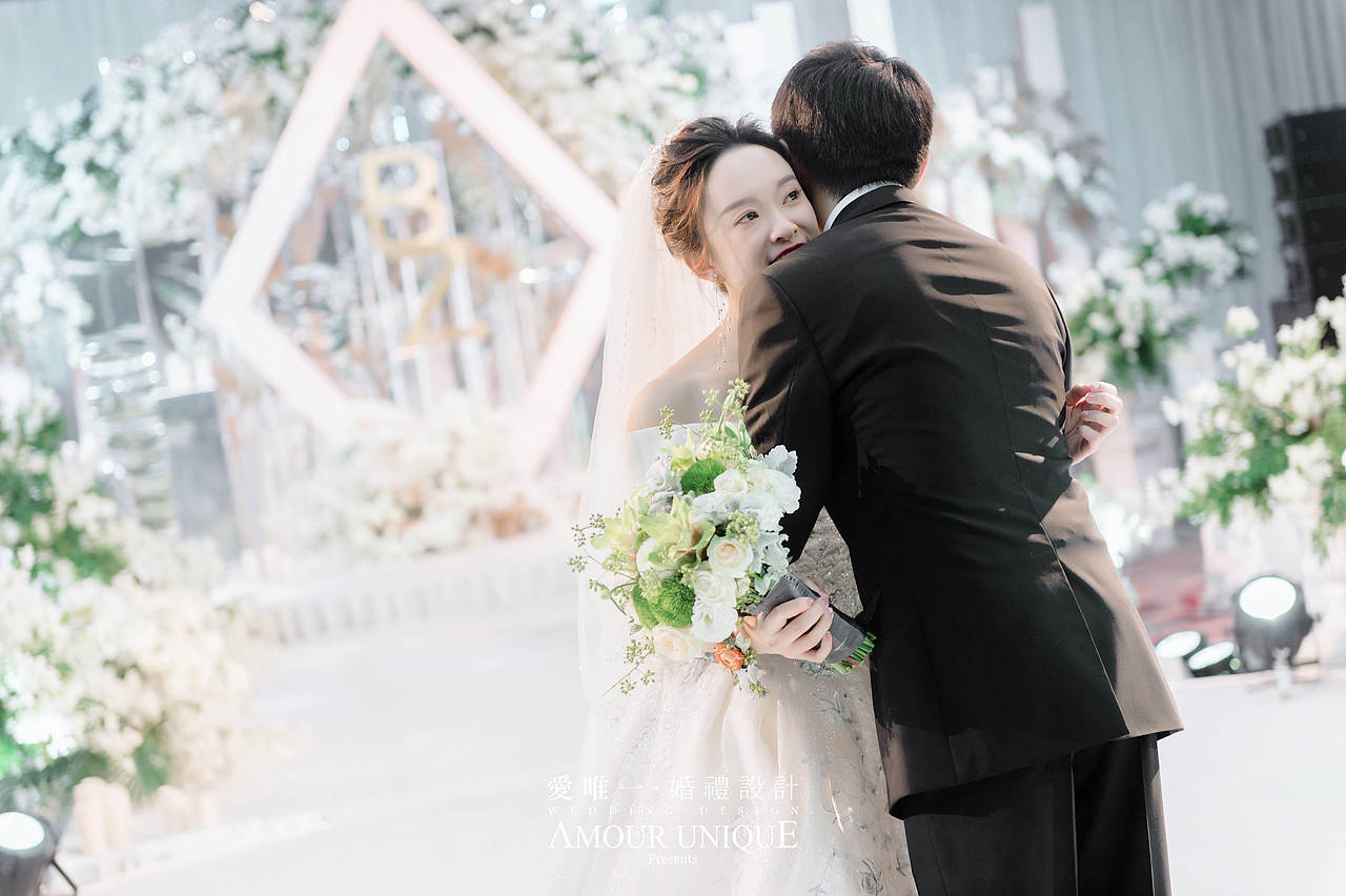 【涟漪】飞奔400公里去盐湖露营看星星