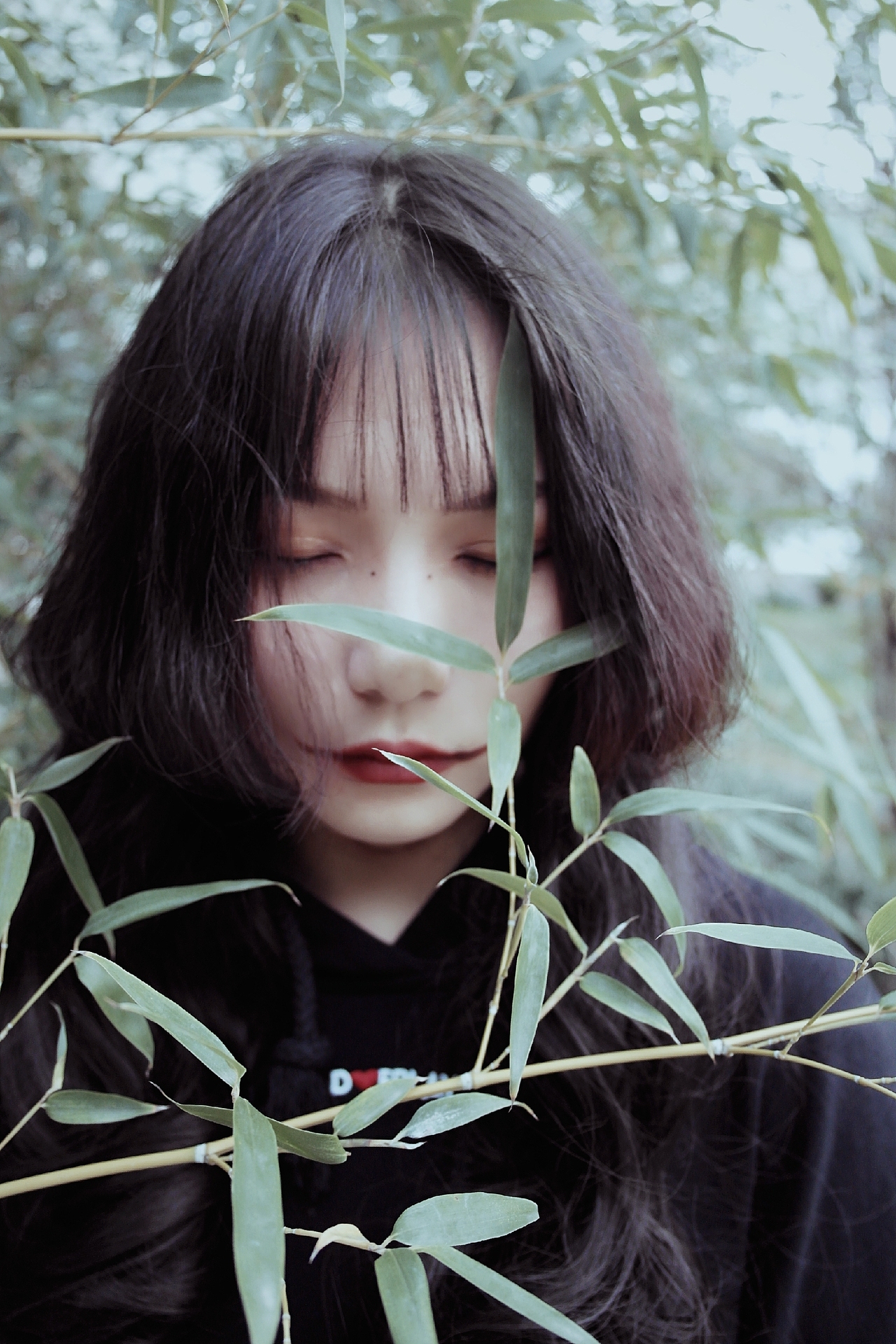 黄昏与黑夜里的小傻猪（图ZMTY2ODQwNTMy） - 人像摄影 - 站酷设计师阿柯ak原创素材 - 站酷ZCOOL