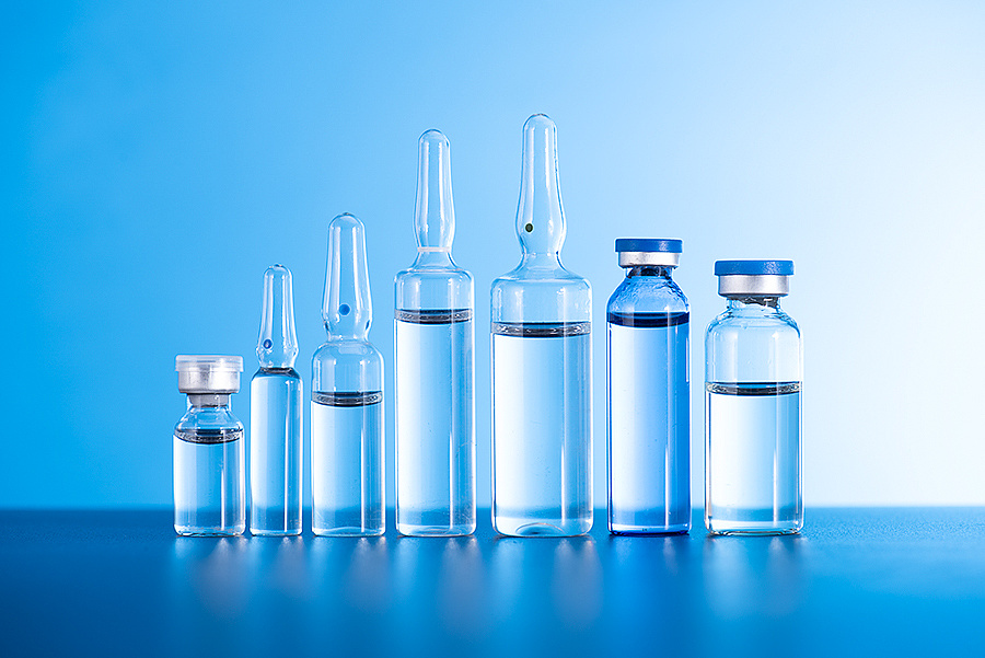 疫苗瓶玻璃瓶|摄影|产品摄影|花雨雅社 - 原创作品 - 站酷 (zcool)