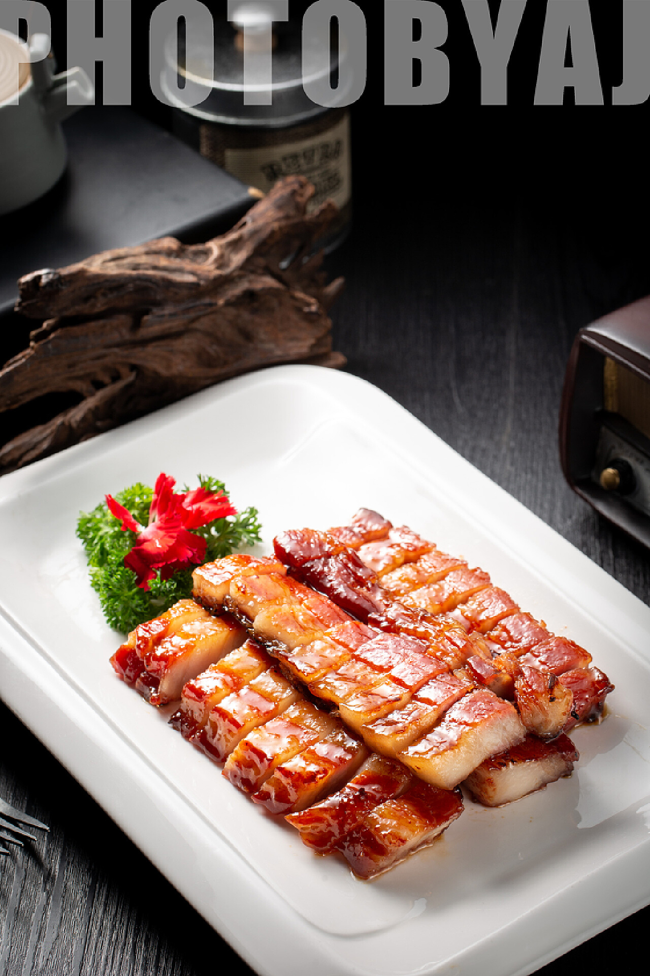 石锅鱼是湘菜特色风味为主的一种美食菜品