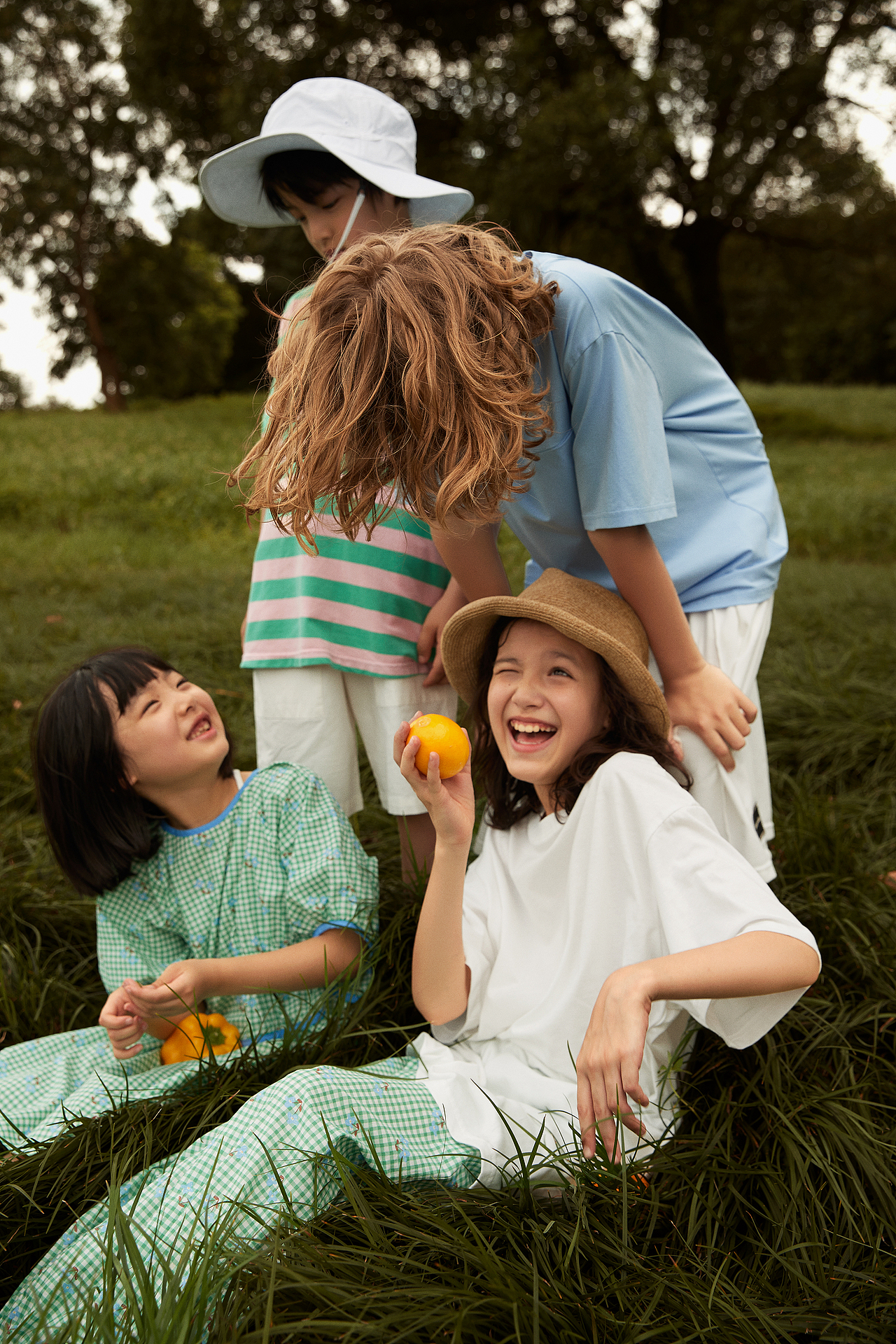 SUNNY WHITE RED 2022ss 春夏形象（图ZMjg1MDMyOTky） - 人像摄影 - 站酷设计师ahhno原创素材 - 站酷ZCOOL