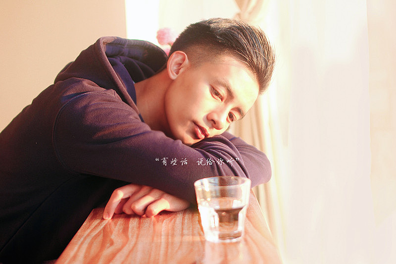 那天的咖啡屋（图ZOTgxMjY1MTI=） - 人像摄影 - 站酷设计师乐高女孩原创素材 - 站酷ZCOOL