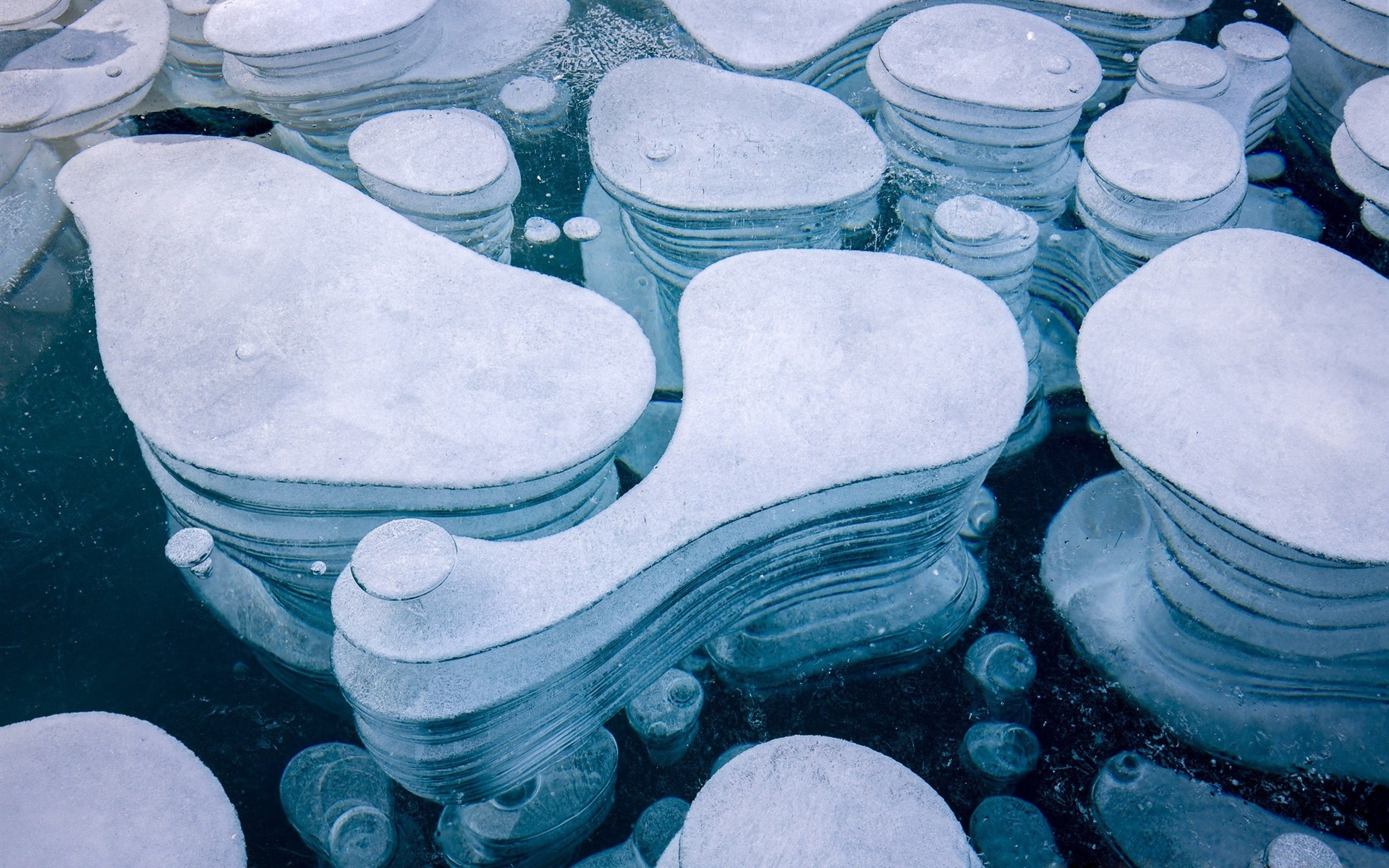 怎么治出完美不含气泡的冰（怎样清除冰箱内的厚冰）
