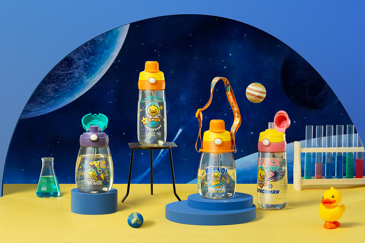 创意摄影｜小黄鸭太空主题儿童杯（图ZMzAzMzE5MTk2） - 产品摄影 - 站酷设计师王心兑原创素材 - 站酷ZCOOL