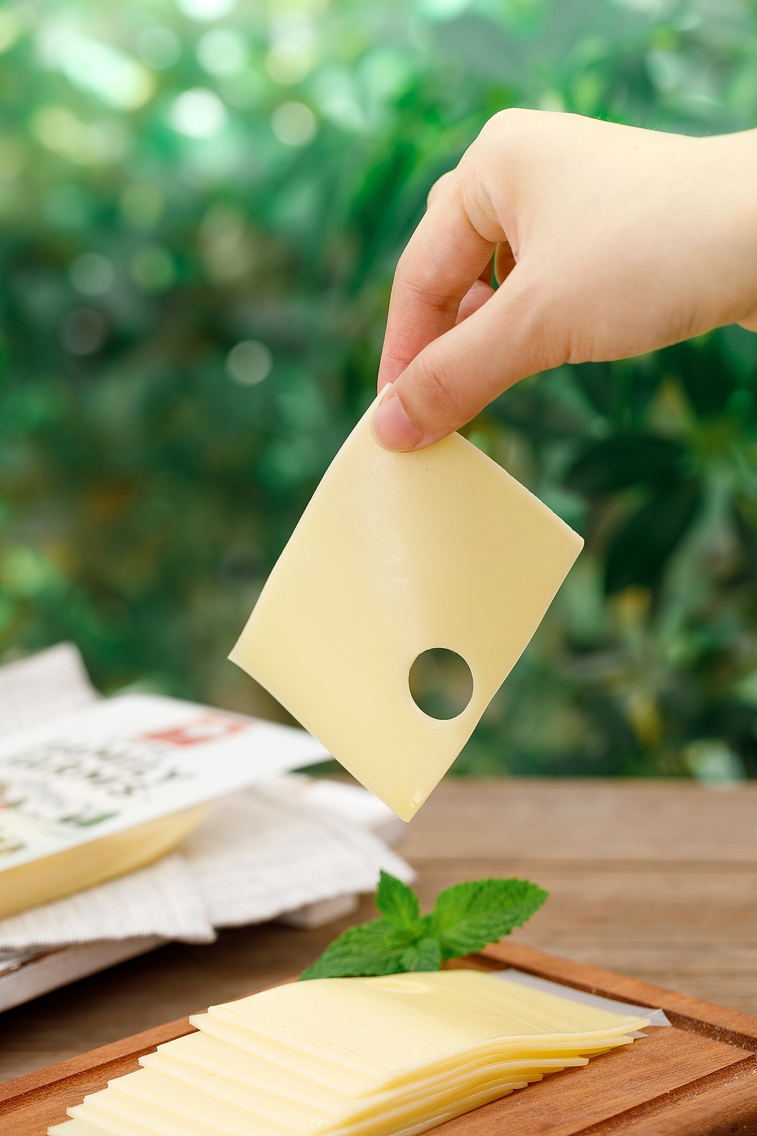 一组奶酪的拍摄| 八分青岛美食食品摄影（图ZMjYzMDk0MTgw） - 美食摄影 - 站酷设计师猫叔的空间原创素材 - 站酷ZCOOL