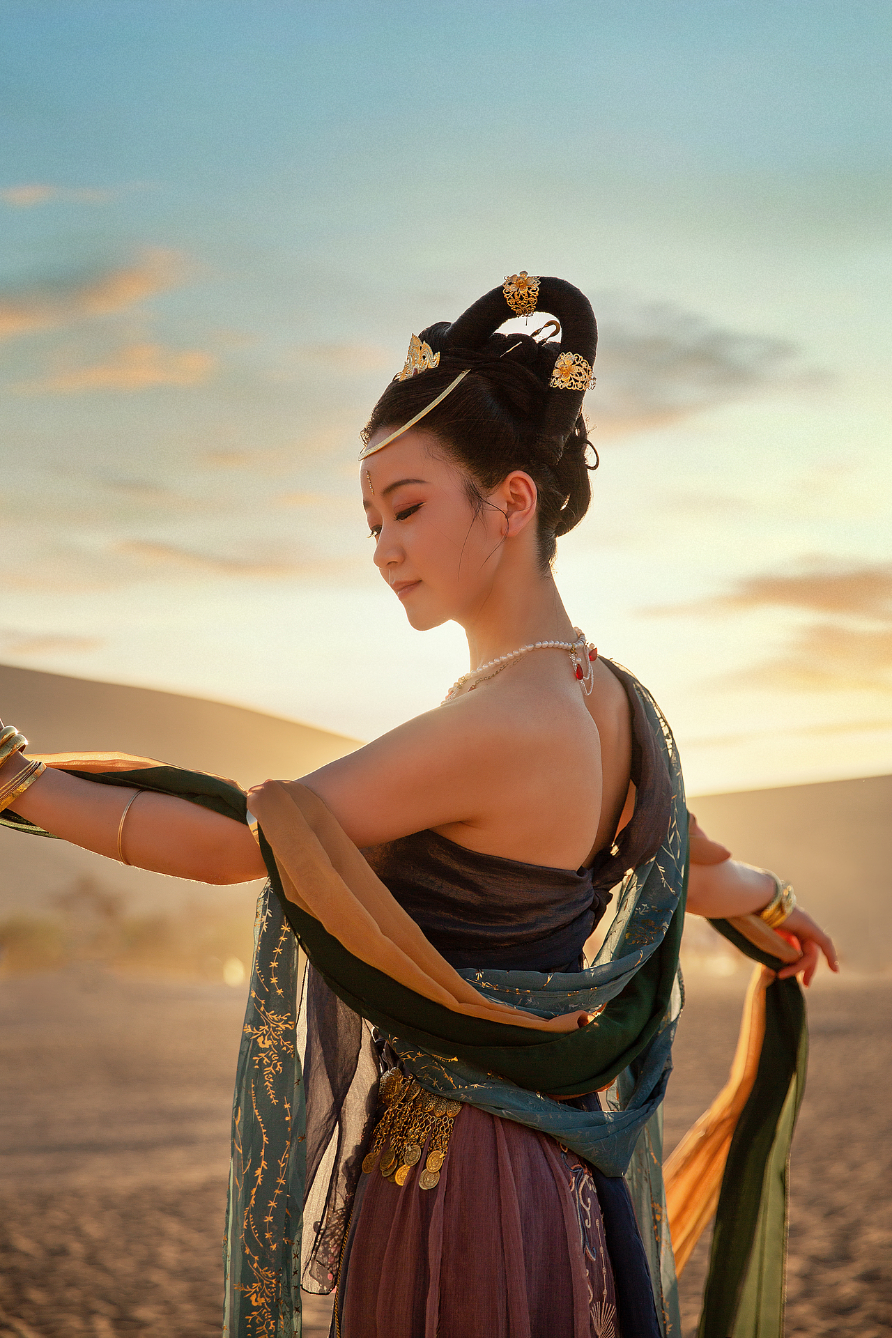一梦敦煌|摄影|人像摄影|菜菜大人灬_原创作品-站酷(zcool)