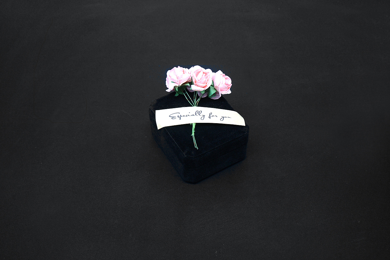 造么工作室新作：【UNICON】混凝土吊坠（图ZMTY4Mjc4ODU2） - 其他工业/产品 - 站酷设计师ZaomeStudio原创素材 - 站酷ZCOOL