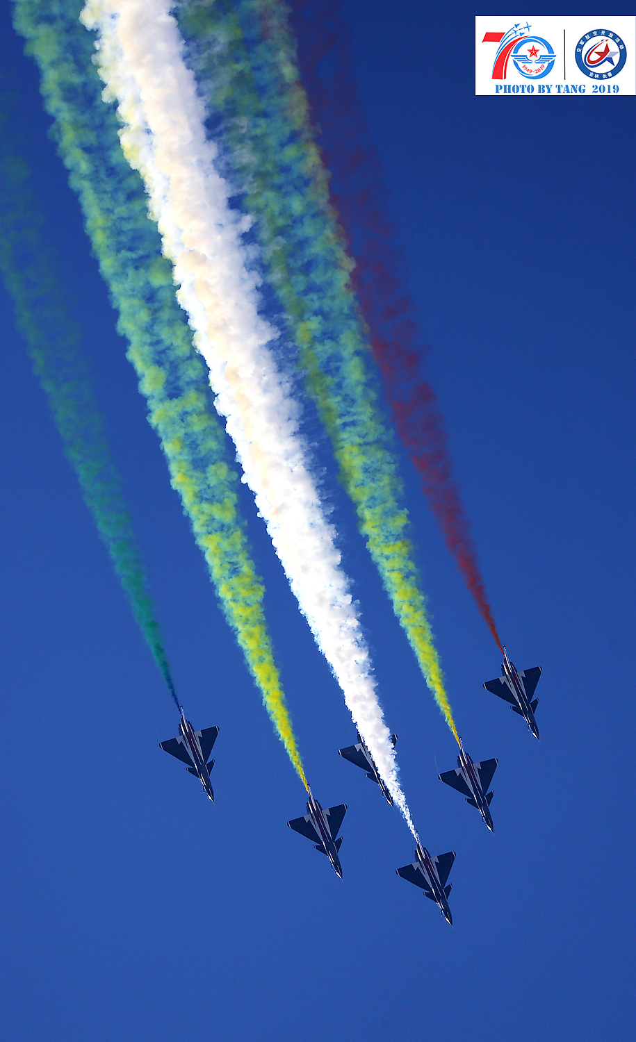 2019长春航空开放日之七（图ZMTgxMjczMDgw） - 人文/纪实摄影 - 站酷设计师marinetzk原创素材 - 站酷ZCOOL