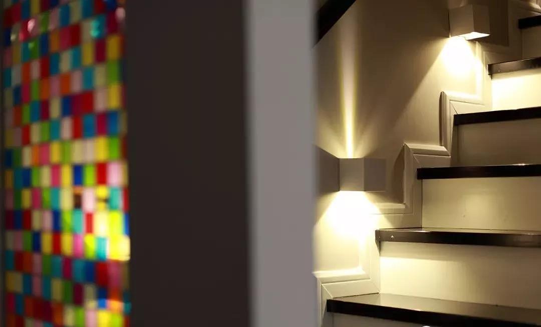 90㎡简约小复式,客厅隔断+隔断框,通透充满艺术感!