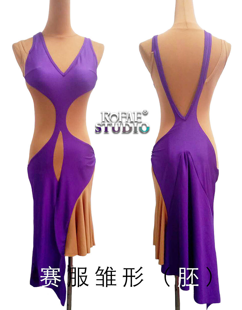 朴素无华的裸服样胚