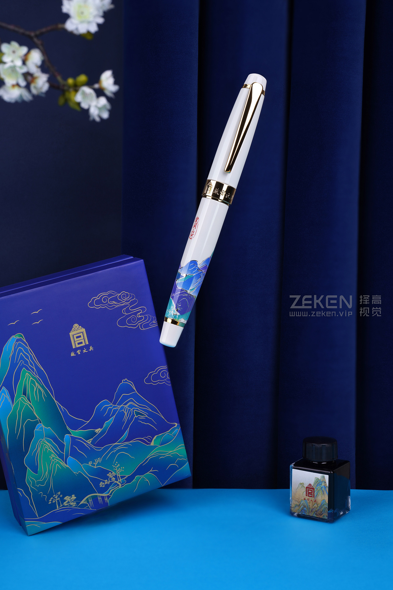 钢笔 ✒️ 故宫文创类产品拍摄（图ZMjMwNTU1NDgw） - 产品摄影 - 站酷设计师择高摄影原创素材 - 站酷ZCOOL