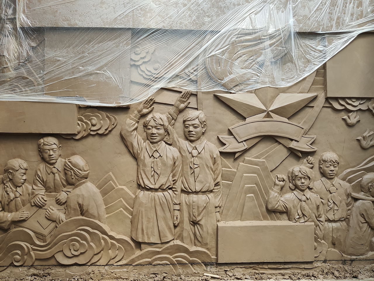 少先队主题浮雕 雕塑设计