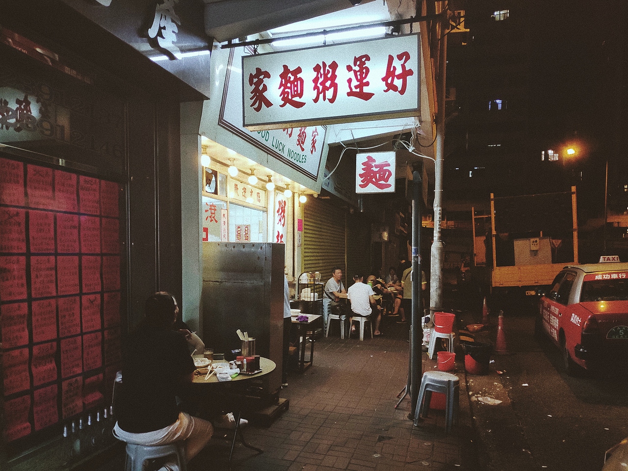 香港手机随拍（图ZMTY4NzY5MTA0） - 人文/纪实摄影 - 站酷设计师胖囧_JOJO原创素材 - 站酷ZCOOL