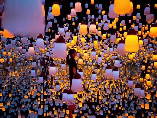 多媒体文旅创意灯光吹气发光暖场互动装置空间灯光装饰