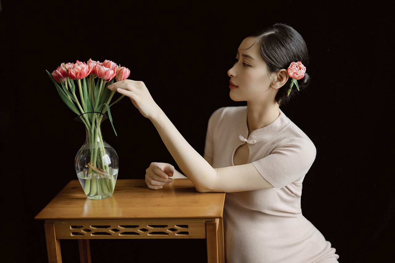 悠然春日（图ZMzMzNzkxMzEy） - 人像摄影 - 站酷设计师挚雅Chara原创素材 - 站酷ZCOOL