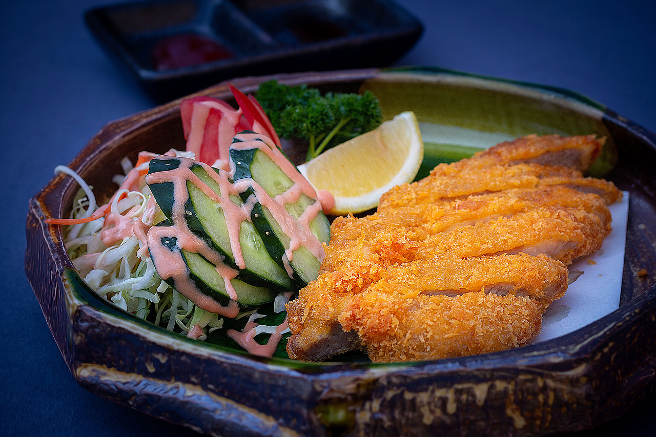 自然光拍摄：日本料理（图ZMTQ5NjIwNDMy） - 产品摄影 - 站酷设计师幸运的人偶原创素材 - 站酷ZCOOL