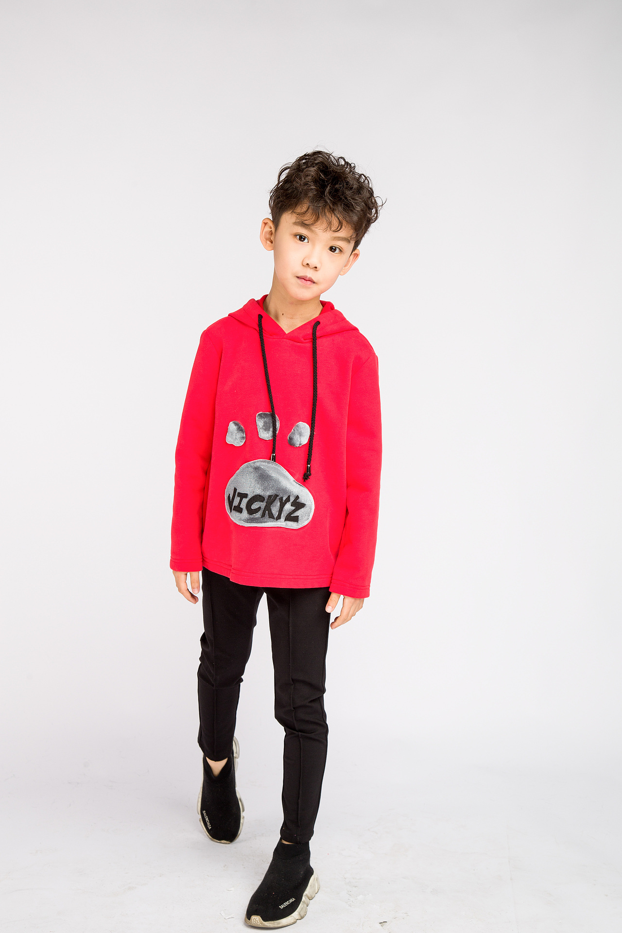 童装模特白底拍摄案例（图ZMTM1MTYxMDg0） - 人像摄影 - 站酷设计师Mink912原创素材 - 站酷ZCOOL