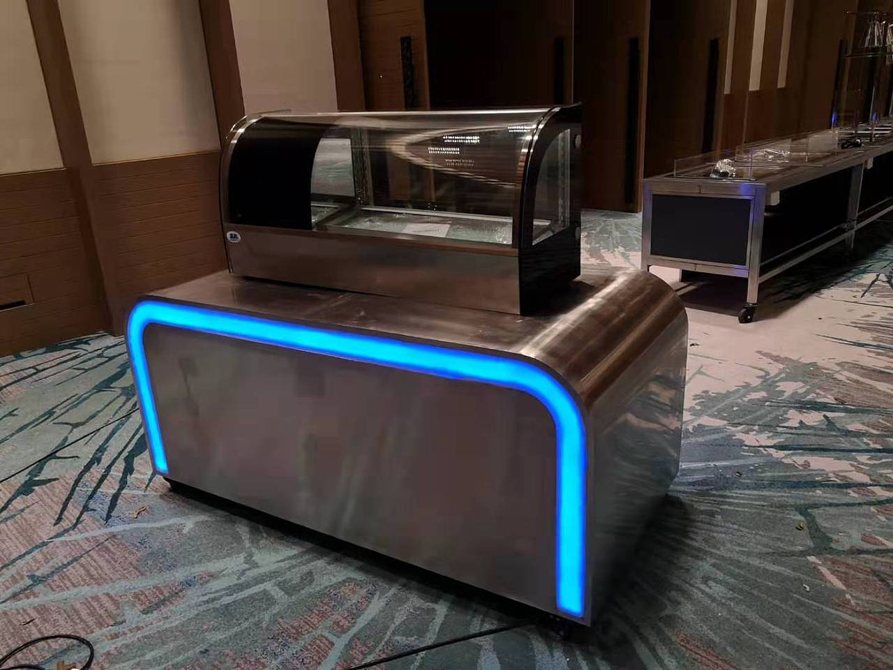 分享收藏宴会厅中式移动布菲台设计定制酒店取餐台设计定制移动布菲台