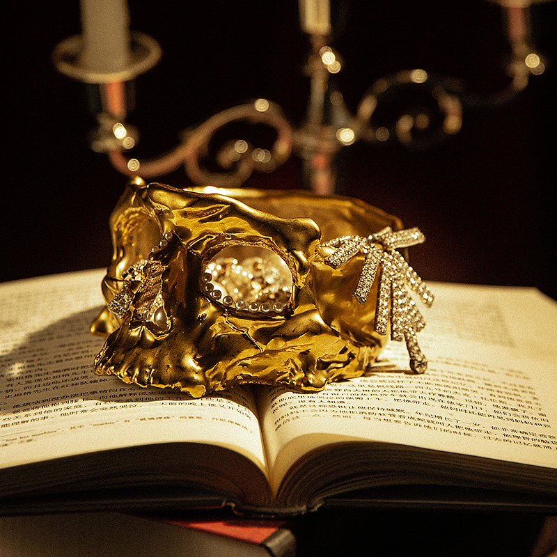 【SKULL】骷髅 暗黑系1300°电镀金属色陶瓷烟灰缸摆件