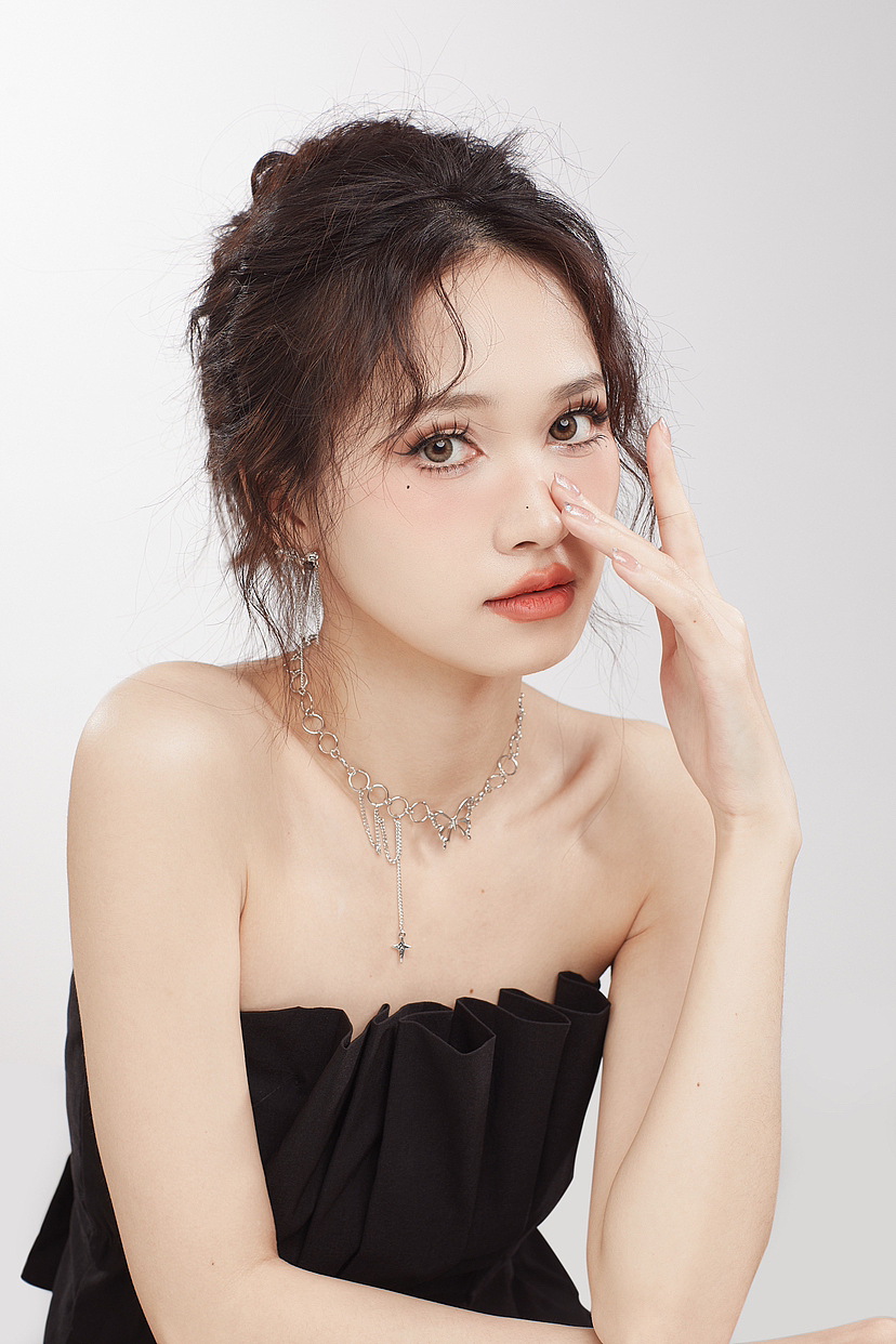 美妆拍摄 | 美妆工具假睫毛模特产品拍摄（图ZMzQ5MDAxMTE2） - 产品摄影 - 站酷设计师玩摄影的张同学原创素材 - 站酷ZCOOL