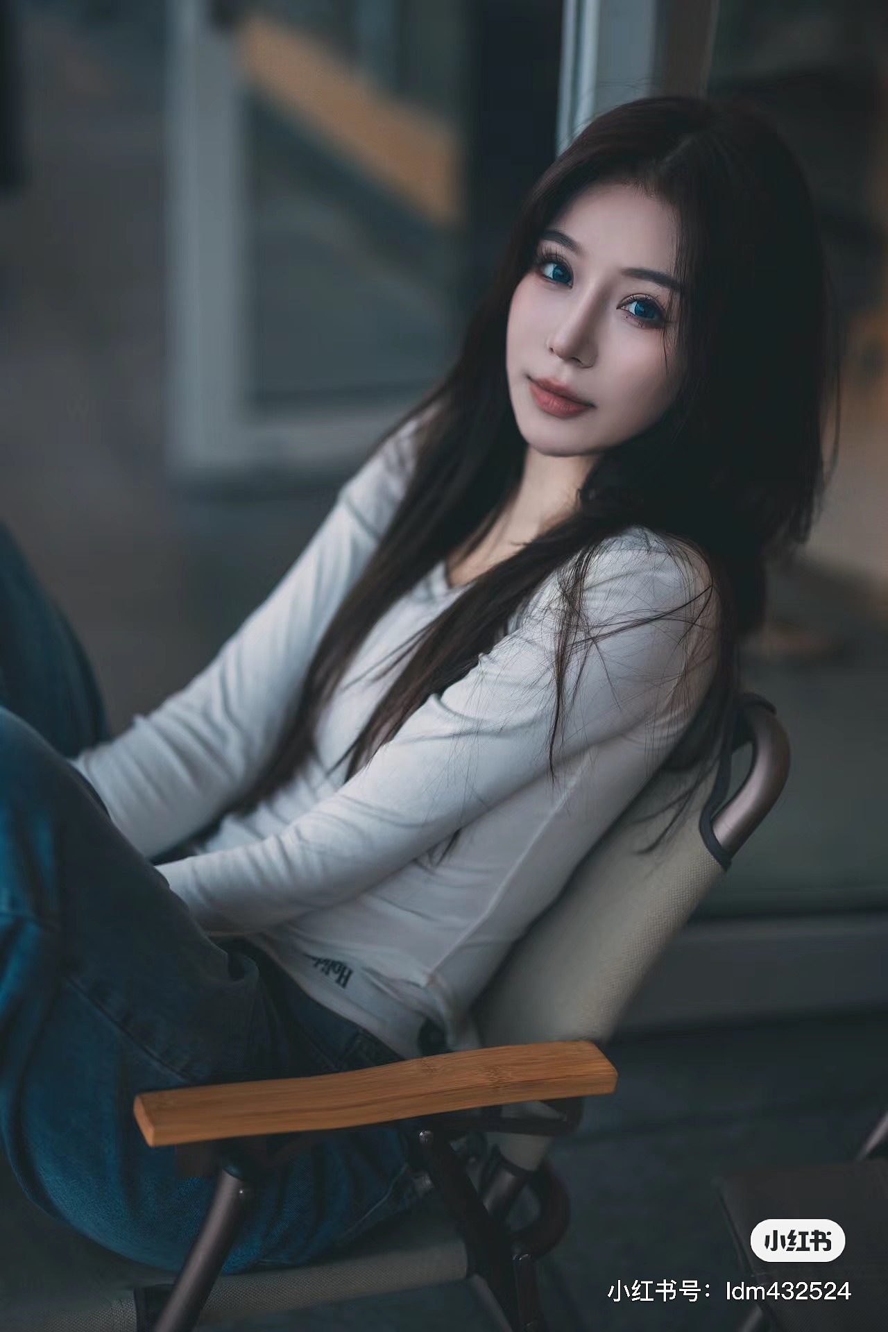 收藏的一些拍照姿势（女生）（图ZMzc2NDAyMjg0） - 人像摄影 - 站酷设计师Z93222229原创素材 - 站酷ZCOOL