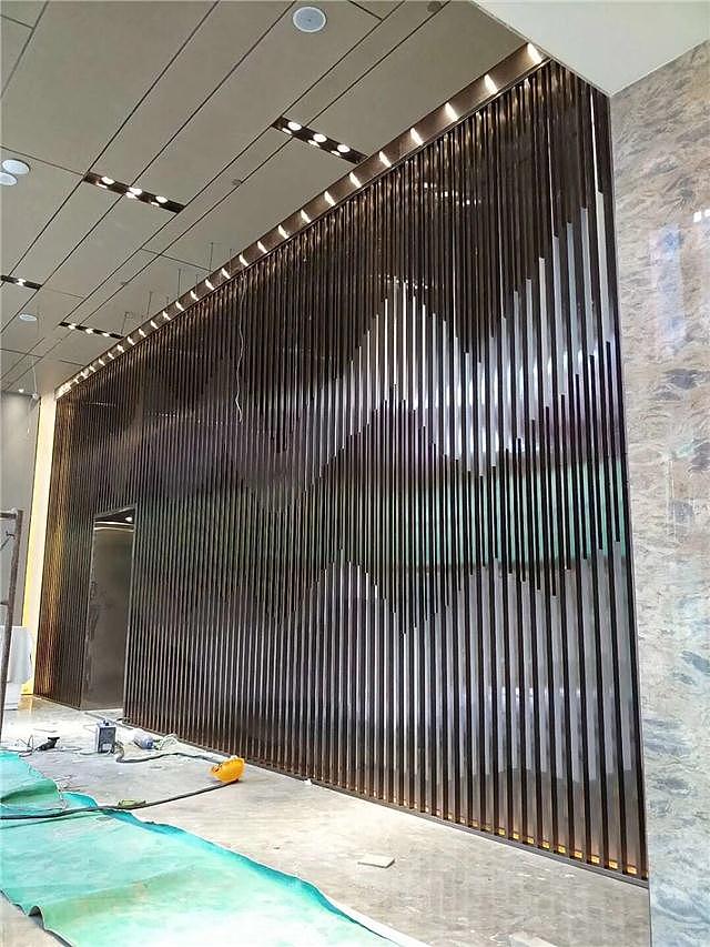 拉丝仿铜不锈钢屏风花格
