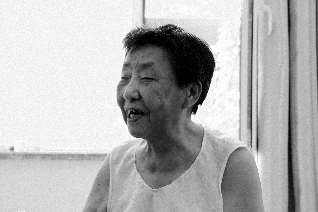 养老院的爷爷奶奶们。（图ZODgxODUyMTI=） - 人文/纪实摄影 - 站酷设计师20研究生原创素材 - 站酷ZCOOL