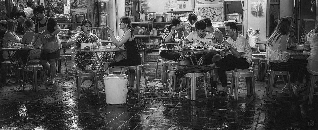 以40幅黑白照, 念香港的旧╲Hong Kong Portrait Ⅲ（图ZMzYzNjI5NTMy） - 书籍/画册 - 站酷设计师hellodonny原创素材 - 站酷ZCOOL