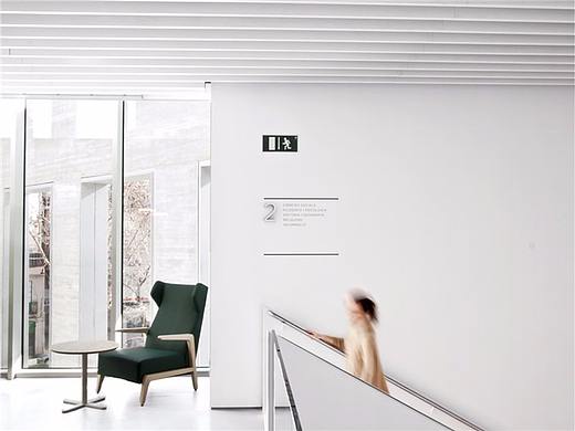 这篇标识案例告诉你，如何做出三维效果的标识设计