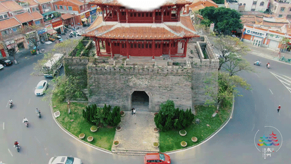 曾经有人说这里“半城烟火半城仙”的古城