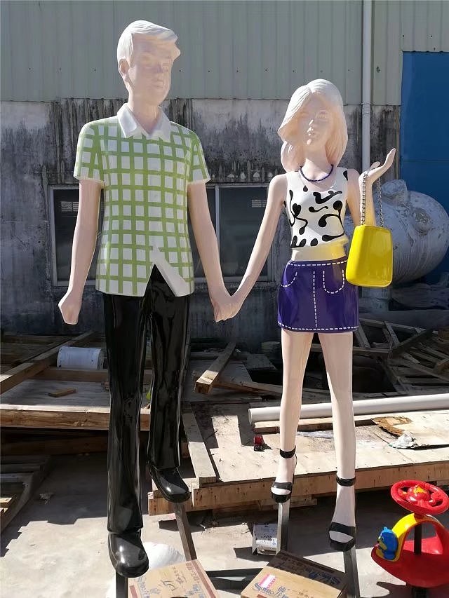 玻璃钢购物人雕塑抽象人物定制商业街美陈摆件