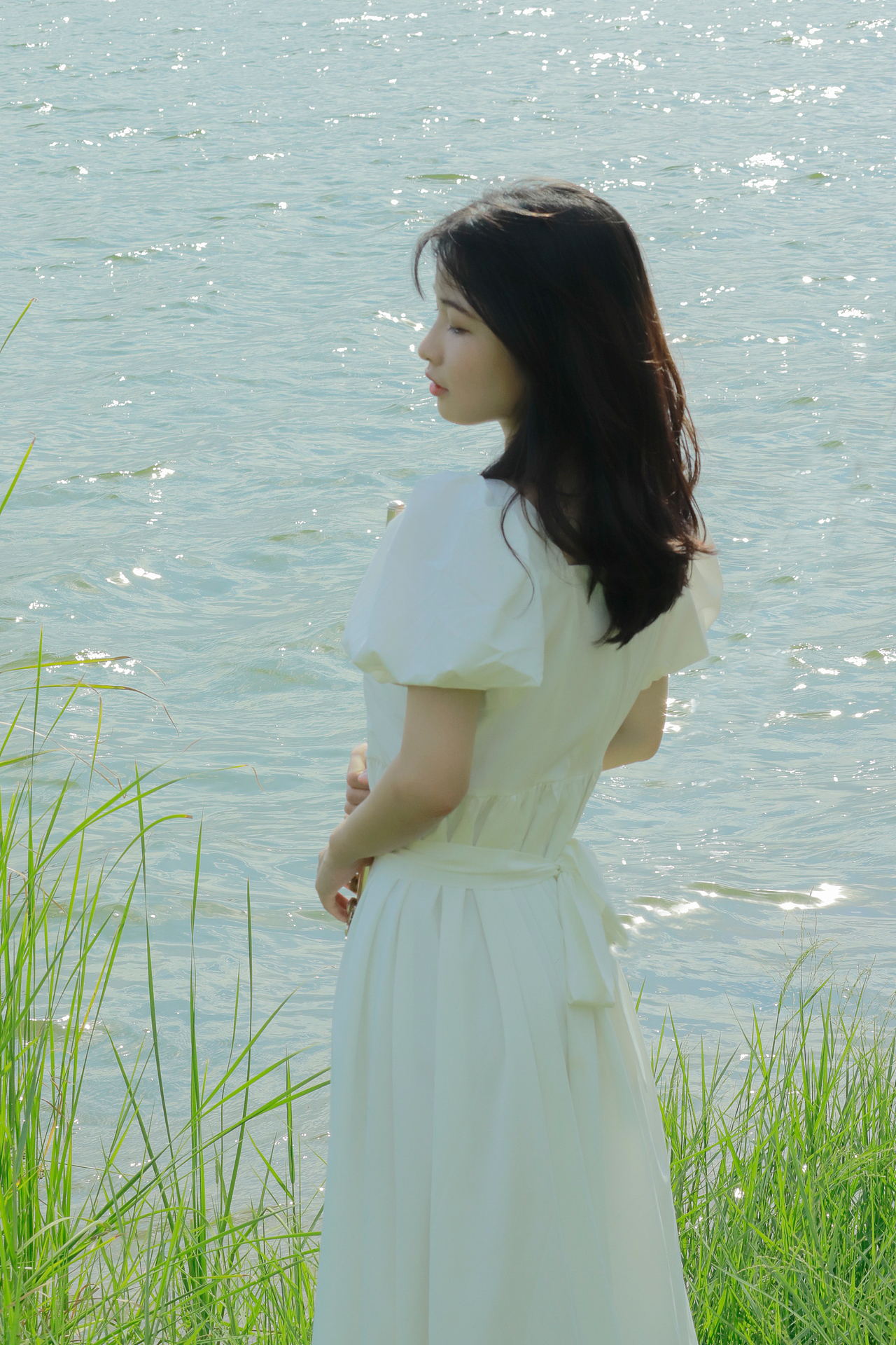 湖边笛声（图ZMjczNzI4MjIw） - 人像摄影 - 站酷设计师爱吃芋圆啊原创素材 - 站酷ZCOOL