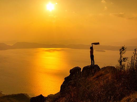 抚仙湖+磨豆山+雷打石
