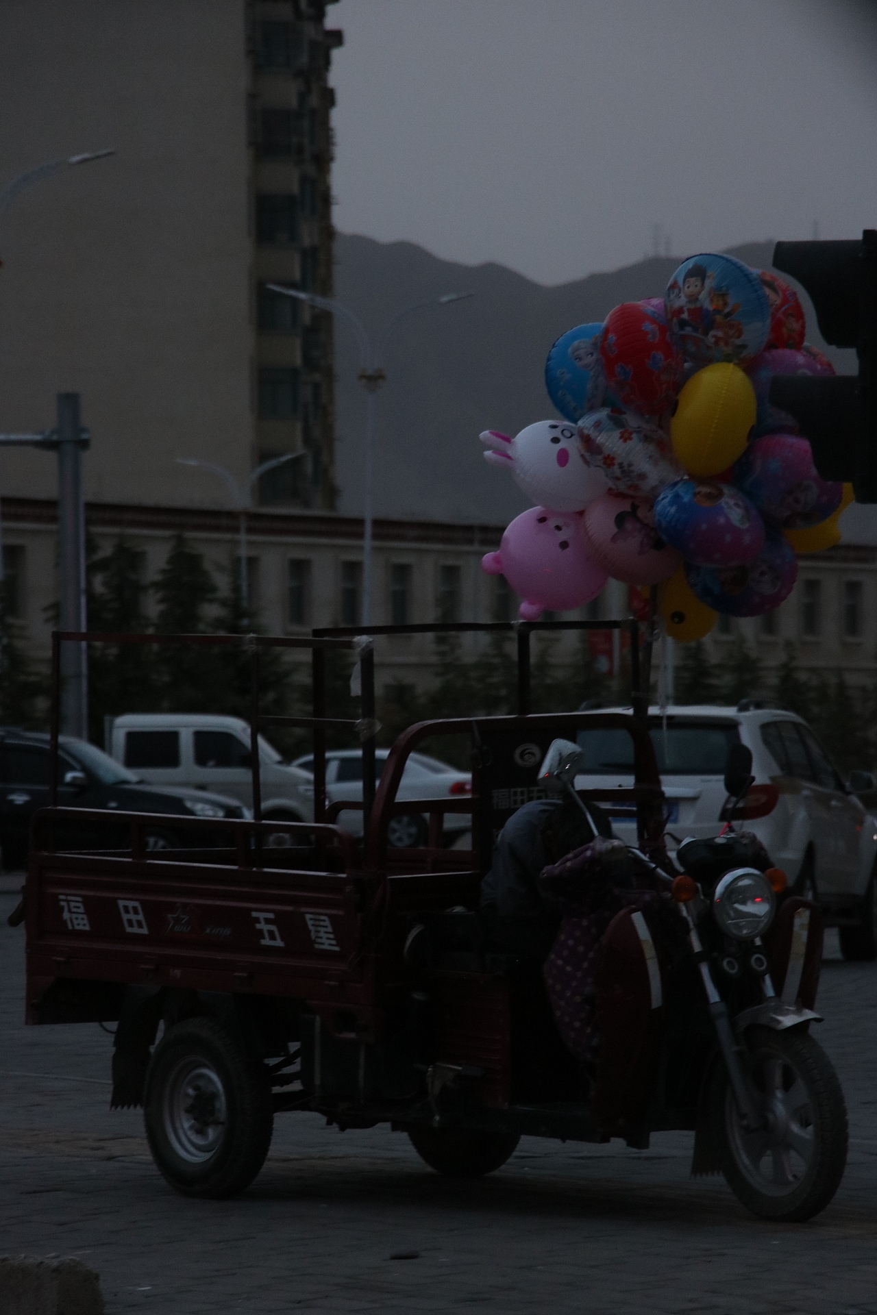 扫街日记（图ZMjk1NzY3NTQ4） - 人文/纪实摄影 - 站酷设计师见习忍者原创素材 - 站酷ZCOOL