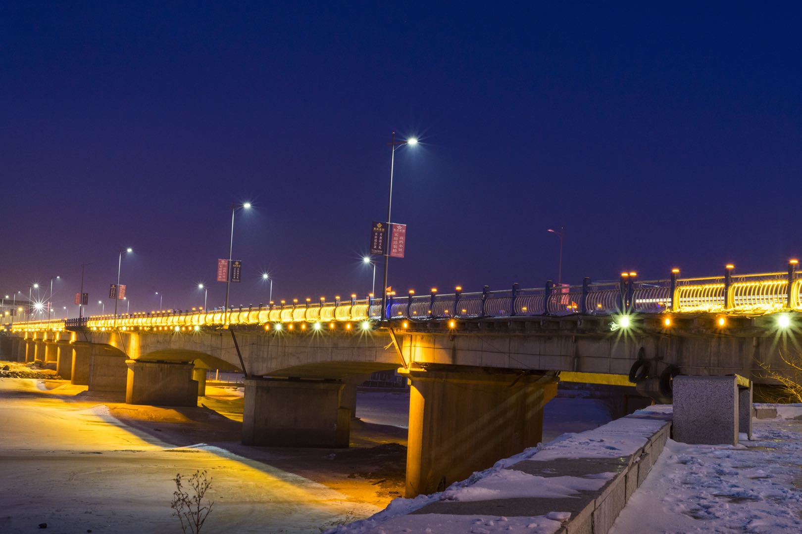 戴眼镜的龙猫的个人主页（背景预览） - 主页背景设置 - 站酷设计师戴眼镜的龙猫原创素材 - 站酷ZCOOL