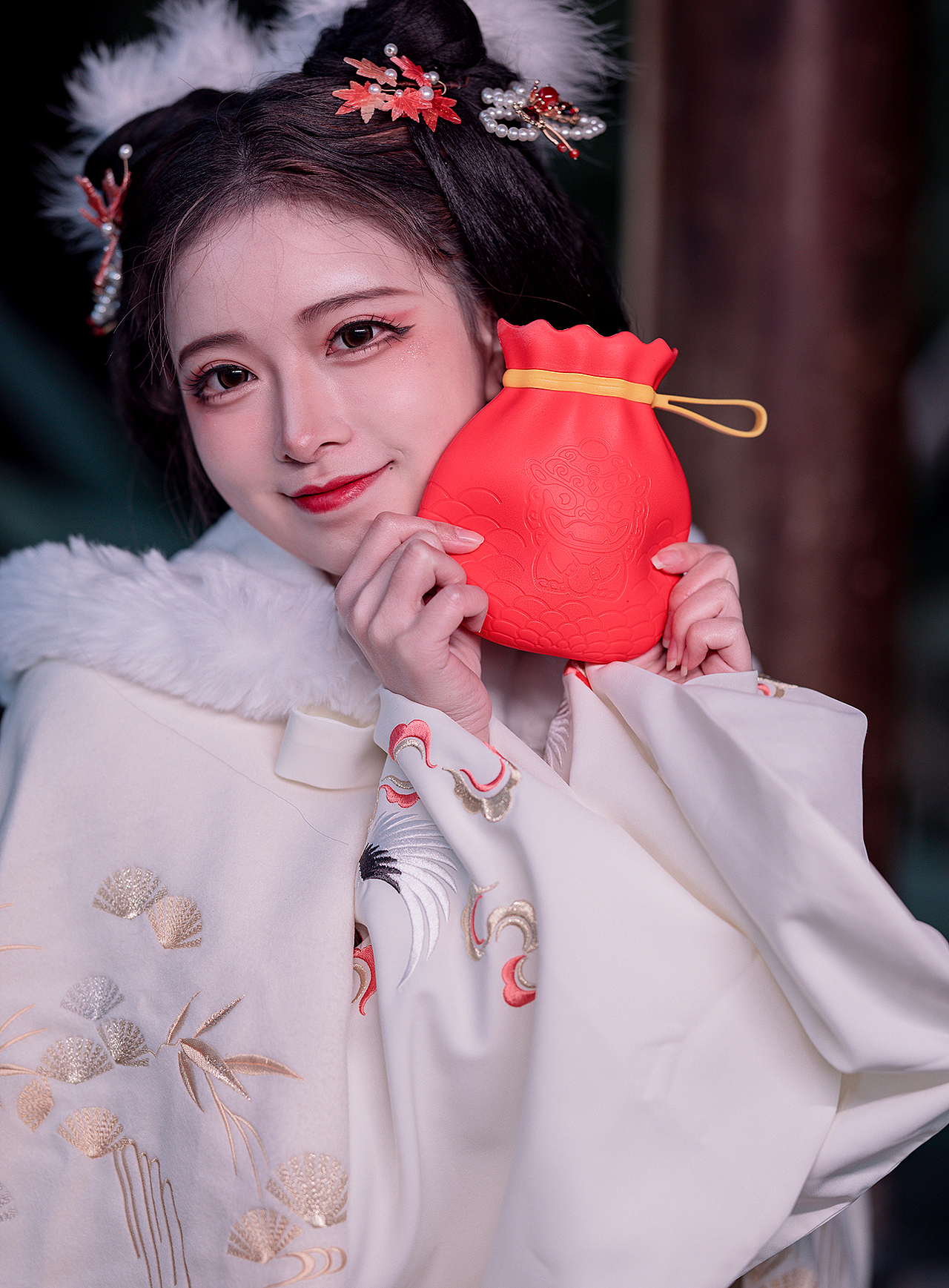 瑞狮香囊暖水袋